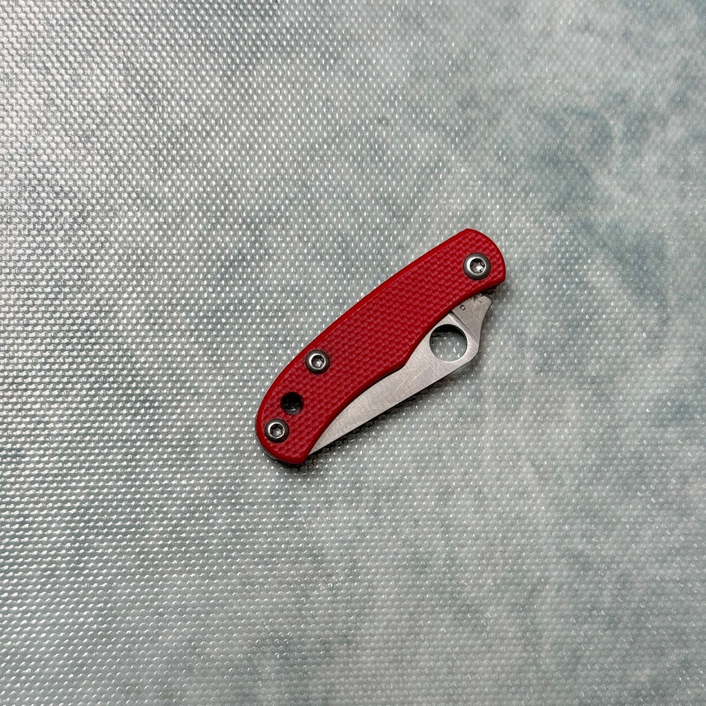 Spyderco Bug Micro-Size Slipjoint 2C27 Satin Plain Blade, Red G10 Handles #C133GRDP