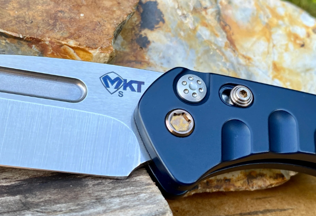 MEDFORD AUTOMATIC SWIFT S35VN DROP POINT POCKET KNIFE BLUE  #MD206STD44AU