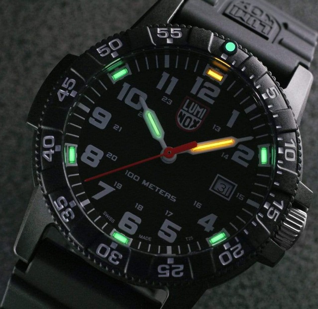 LUMINOX LEATHERBACK SEA TURTLE GIANT 0320 SERIES XS.0321.L