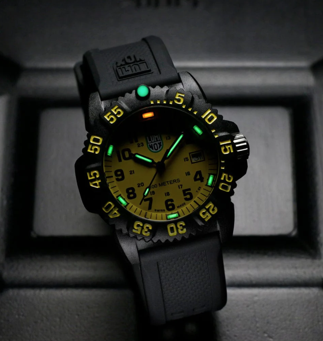 LUMINOX SEA LIONM 38mm 2070 SERIES #X2.2075