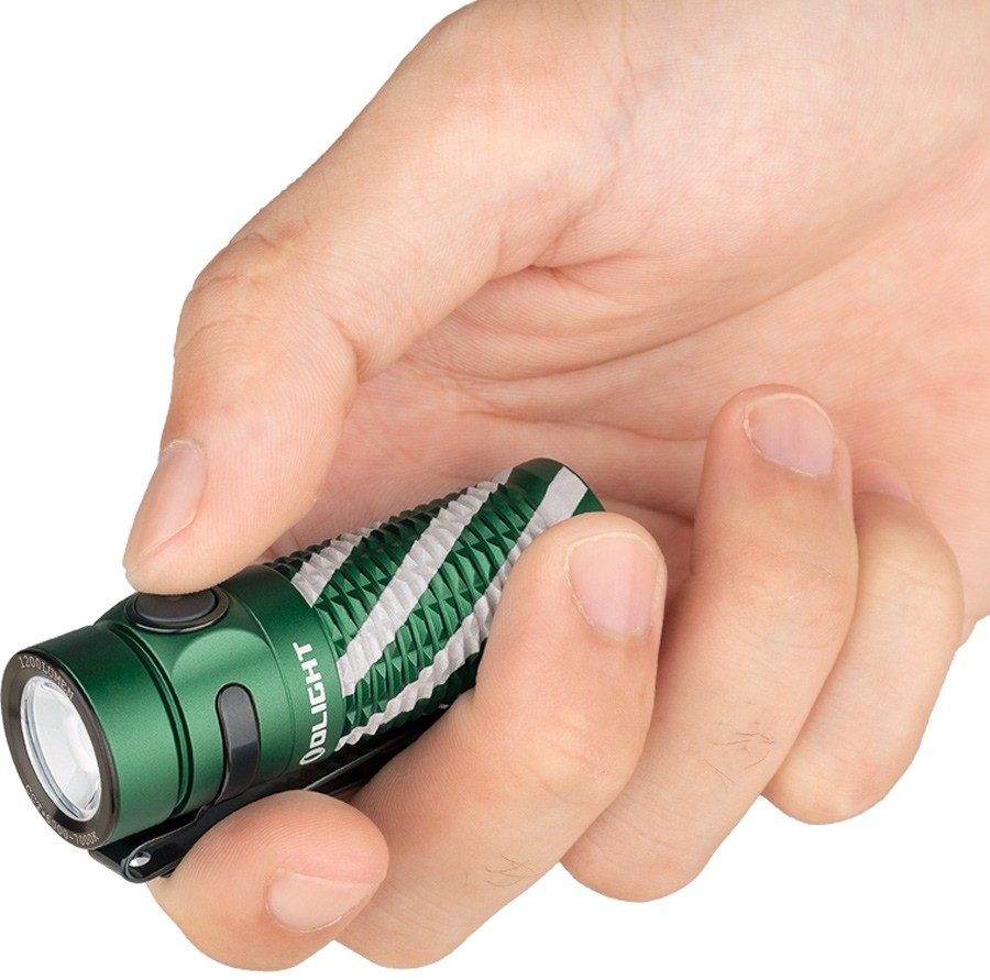 Olight Baton 3 Christmas green