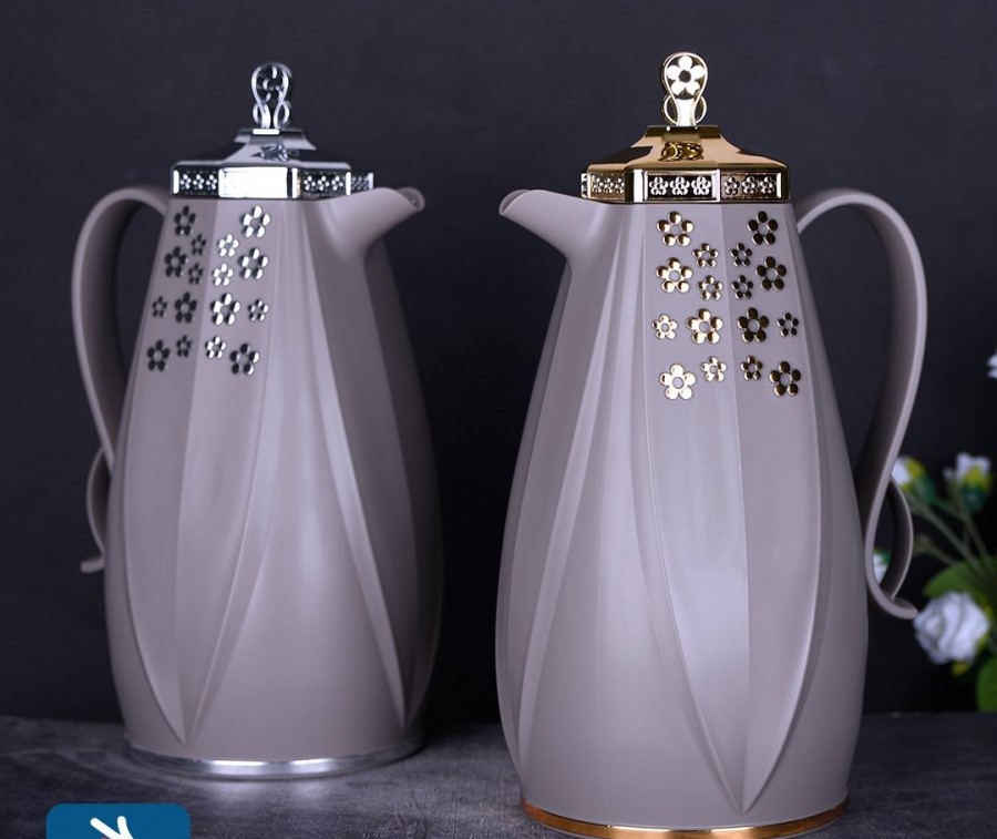 Deva Thermos 2 pcs set of 1 Liter from Alsaif Grey & Gold #k191617-2MWGYG