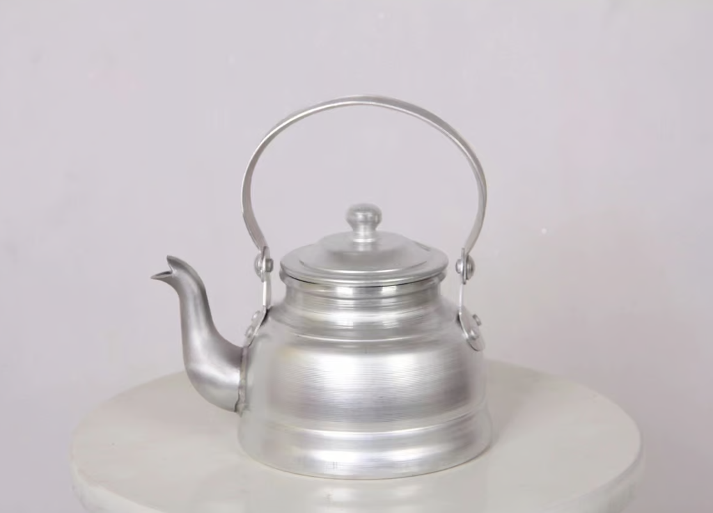 [11190] ابريق شاي كلاسيك من برق الحياة #LB12992